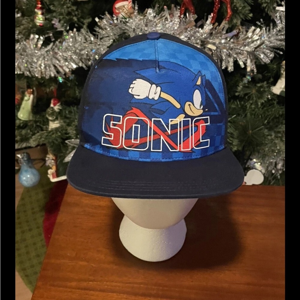 Sonic Hedgehog Youth Adjustable SnapBack Ball Cap By Sega Pre-owned - Picture 1 of 4